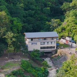 The Big Bridge- A Boutique Hotel On A Bridge