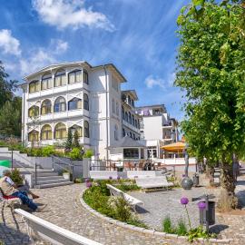 Haus am Meer Sellin App 6 by Meine Ferienzeit