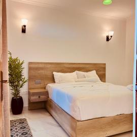 Modern apartment with pool, Sauna, Kampala