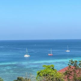 The view Hostel, hotel in Phi Phi Don