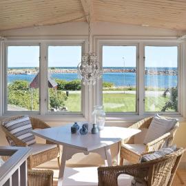 4 star holiday home in Sölvesborg، فندق في Hällevik