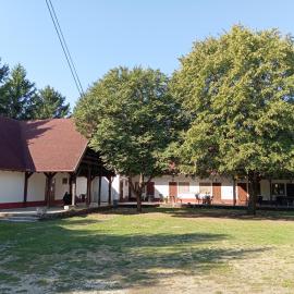 Színes Apartmanok és Kemencés Apartmanok, hotell sihtkohas Bogács