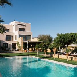 Villa FOS Seaside Villa with Private Pool