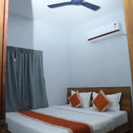 Retang में, होटल Hotel Grand Arena