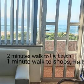 Breezy Seaview- On the Beach