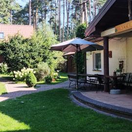 Noclegi, Pokoje Gościnne, Wyżywienie, Catering, AGRO ELA، فندق في Wydmusy