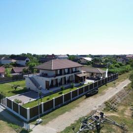 Casa Boeriu, hotel in Sfântu Gheorghe