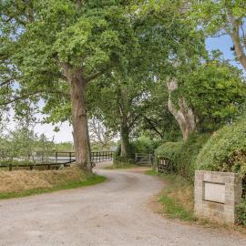 Firtree Farm Lodges, hotel in Yeovil
