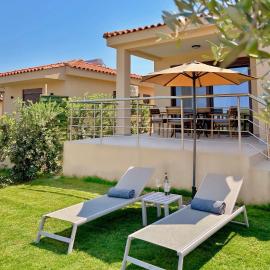 Terra Blue Suites - Nefeli, hotel in Kalyves