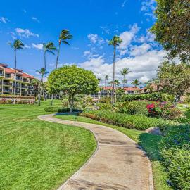 3-Min Walk to Beach! I First Floor I No Resort Fee