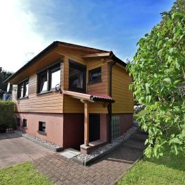 Ferienhaus Fischbach am Thüringer Wald, hotel in Waltershausen