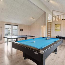 5 star holiday home in Spøttrup, hotell i Spottrup