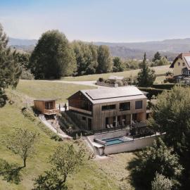 Holiday Home Haus am Kogl by Interhome, hotel Wiesben