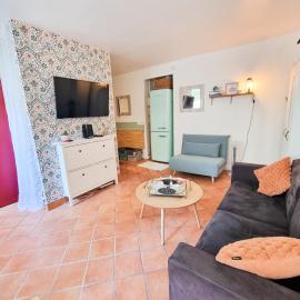 EXIGEHOME-Large studio with terrace 15 min Paris-La Défense, hotel a Suresnes