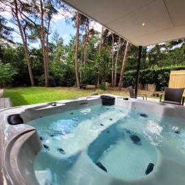 Secret Wellness Puur Natuur, hotel u gradu Holten