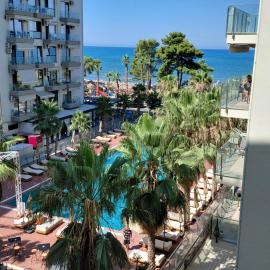 Apartament noli kune shengjin, hotel in Sakës