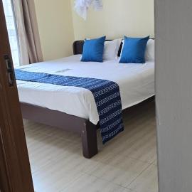 Kozi Kona Mlolongo near SGR and JKIA Airport, khách sạn ở Marimbeti