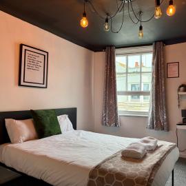 BoHo BreeZe Rooms