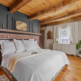 Farm Adventure, Animals & Fire Pit, Lakes Region, hotel u gradu 'Gilmanton'