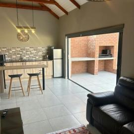 Yadah Luxury Self Catering – hotel w mieście Lichtenburg