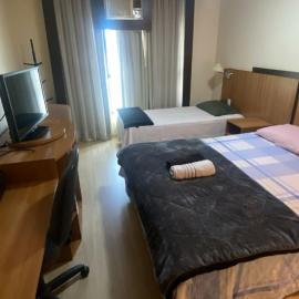 Comfort Hotel Taguatinga, Metrô 600m, Sauna piscina academia e garagem Camas king e solteiro