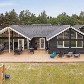 5 star holiday home in Vejby: Vejby şehrinde bir otel