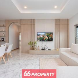 Minimalist Modern Home, Smart TV, Kitchen