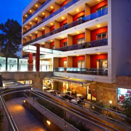 MLL Mediterranean Bay - Adults Only, отель в Эль-Аренале
