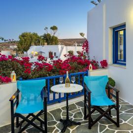 Evgenia Rooms, hotel em Chora Folegandros