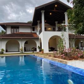 Villa Nilmalee, hotel v destinaci Gampola