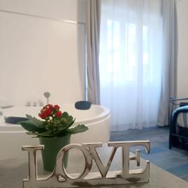 Porto Sicuro Hospitality, хотел в Каляри