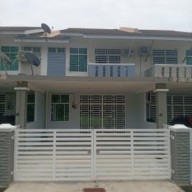A&Z Homestay Kangar with 4 Bedroom Aircond