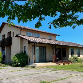 House tomari木-山梨, hotel a Yamanashi