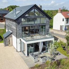 Lakeside property with spa access on a nature reserve Beaumont Village 25 BV25, хотел в Warmwell