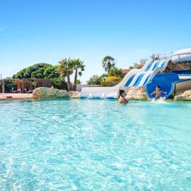 Camping Vendres, hotell i Vendres