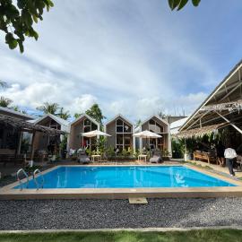 Alapaap Siargao, hotel v mestu General Luna