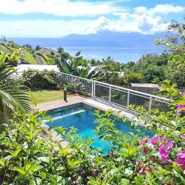Taapuna Guesthouse family