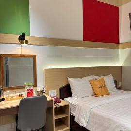 Khách sạn S - Hotel