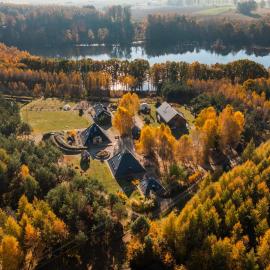 TuDobrze Noclegi w piramidach – hotel w mieście Borzytuchom