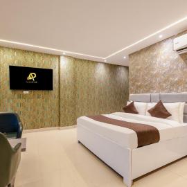 Accent Park Hotel Near Barclays Sec 62 Noida, hotel Noidában