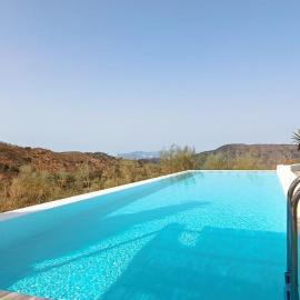 Cortijo J&S Juan Salvador, hotel in Málaga
