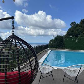 Villa Oranji, hotel a Itʼkhvisi