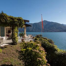 Villa Vignabuona al lago, хотел в Acquaseria