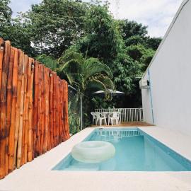 Bamboo House in Herradura with private pool
