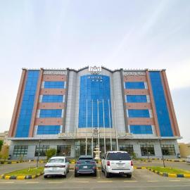 Al Maali Hotel Jazan, хотел в Джазан