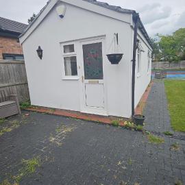 Studio Flat - 5 mins from Manchester Airport, Hotel in Baguley