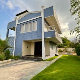 Swiss Villa by Evearea、Gundipetのホテル