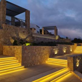 Ethereal White Villas, Hotel in Gramvousá