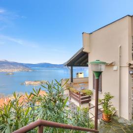 Lake Maggiore View Terrace Over The Borromean Islands - Happy Rentals