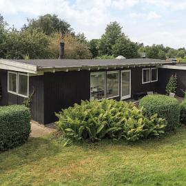 6 person holiday home in Dronningmølle, hotel v mestu Dronningmølle